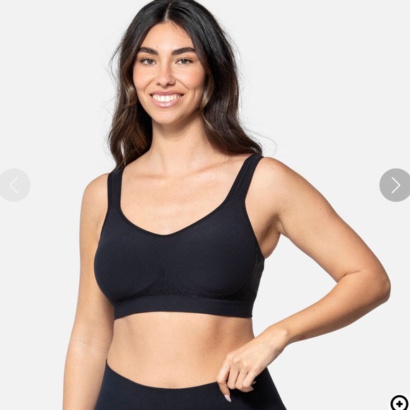 New underoutift comfort shaping bra see photos. ALL NEW IN ORIGINAL PACKING BAG - Picture 7 of 12